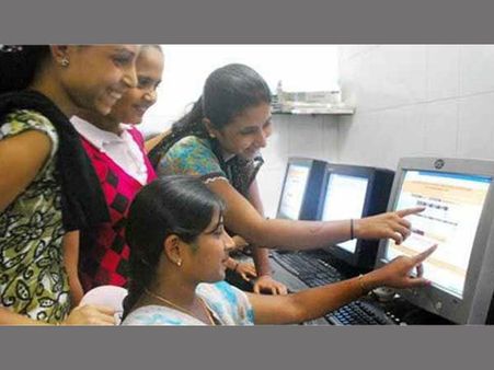 ಚಿತ್ರವಿವರ: ದ್ವಿತೀಯ ಪಿಯುಸಿ ಫಲಿತಾಂಶ- ಯಾವ ಜಿಲ್ಲೆಗೆ ಎಷ್ಟನೇ ಸ್ಥಾನ?