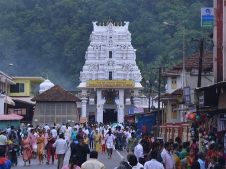ಸಿಎಂ ಕುಮಾರಸ್ವಾಮಿ ಸುಬ್ರಹ್ಮಣ್ಯನಿಗೆ ಚಿನ್ನದ ರಥ ನೀಡುತ್ತಿರುವುದೇಕೆ?