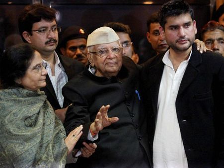 ಎನ್ ಡಿ ತಿವಾರಿ ಪುತ್ರನ ನಿಗೂಢ ಸಾವು, ರೋಹಿತ್ ಪತ್ನಿಯ ಬಂಧನ