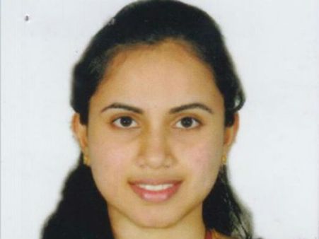 ಒಲ್ವಿಟಾ ಆ್ಯನ್ಸಿಲ್ಲಾ ಡಿಸೋಜರಿಗೆ ಆಳ್ವಾಸ್ ನಿಂದ 2 ಲಕ್ಷ ಪ್ರೋತ್ಸಾಹ ಧನ