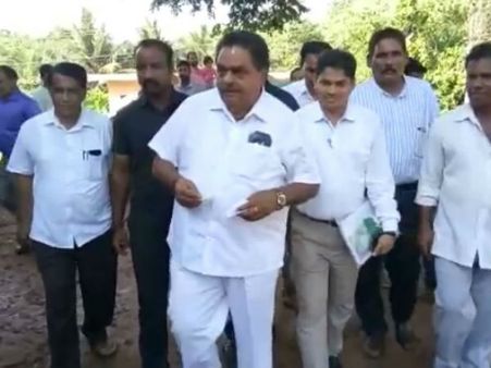 'ಬಿಜೆಪಿ ಕಾರ್ಯಕರ್ತರ ಮನೇಲಿ ಬೇಯುತ್ತಿರುವುದು ಅನ್ನ ಭಾಗ್ಯದ ಅಕ್ಕಿ'