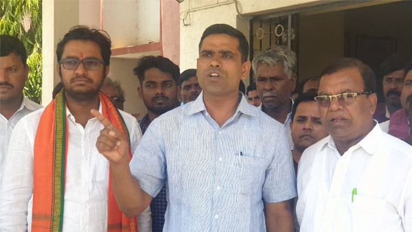 ಪೈಲಟ್ ವಾಹನ ಬಳಕೆ, ಖರ್ಗೆ ವಿರುದ್ಧ ಅಯೋಗಕ್ಕೆ ದೂರಿತ್ತ ಬಿಜೆಪಿ