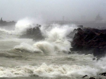 'ಫನಿ' ಚಂಡಮಾರುತದ ಪರಿಣಾಮ: ಚುನಾವಣಾ ನೀತಿ ಸಂಹಿತೆ ವಾಪಸ್