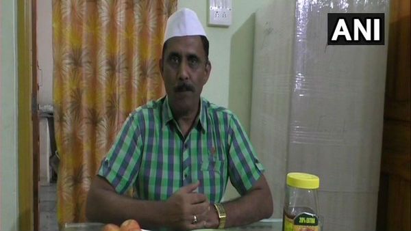 ಅನಾರೋಗ್ಯ ಪೀಡಿತ ಮುಸ್ಲಿಂ ಡ್ರೈವರ್ ಗಾಗಿ 'ರೋಜಾ' ಆಚರಿಸುತ್ತಿರುವ ಹಿಂದೂ!