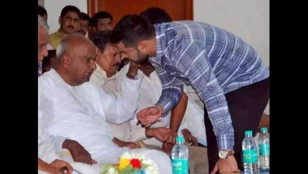 ಆಸ್ತಿ ವಿವರ ಮುಚ್ಚಿಟ್ಟು ಸಂಕಷ್ಟ: ಪ್ರಜ್ವಲ್ ರೇವಣ್ಣ ಗೆದ್ದರೂ ಸೋಲುತ್ತಾರಾ?