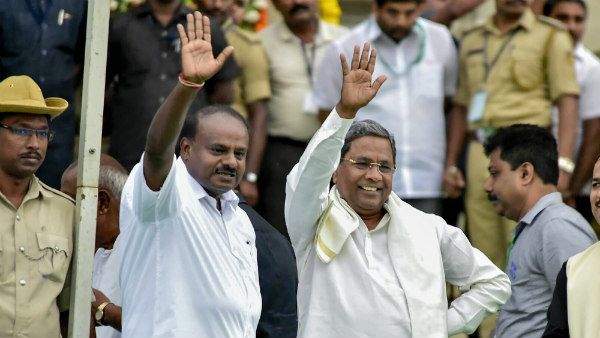 ಕಾಂಗ್ರೆಸ್-ಜೆಡಿಎಸ್ ಮೈತ್ರಿ ಸರ್ಕಾರ ರಕ್ಷಣೆಗೆ ಮುಂದಿರುವ ಮಾರ್ಗಗಳೇನು?