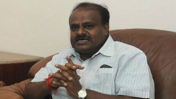 ಚುನಾವಣಾ ಆಯೋಗದ ಭೇಟಿ: ದೆಹಲಿಗೆ ಹೊರಟ ಮುಖ್ಯಮಂತ್ರಿ ಕುಮಾರಸ್ವಾಮಿ