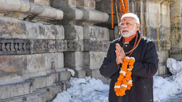 ಕೇದಾರನಾಥ, ಬದರಿನಾಥ ದರ್ಶನದಲ್ಲಿ ನರೇಂದ್ರ ಮೋದಿ