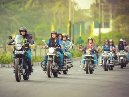 'ಅಮ್ಮ' ಹೀಗೇ ಇರಬೇಕೆಂದು ಯಾರು ಹೇಳಿದ್ದು ನಿಮಗೆ?