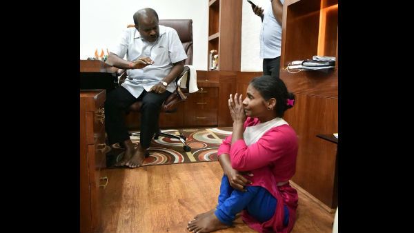 ವಿಕಲಚೇತನ ಮಹಿಳೆಯ ಸ್ವಾವಲಂಬಿ ಬದುಕಿಗೆ ಕುಮಾರಸ್ವಾಮಿ ಸಹಾಯ