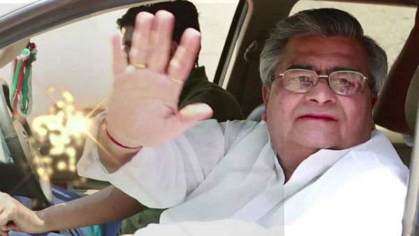 2020ರಲ್ಲಿ ಸಮ್ಮಿಶ್ರ ಸರ್ಕಾರ ಉರುಳುತ್ತದೆ ಎಂದ ಕಾಂಗ್ರೆಸ್ ಮುಖಂಡ