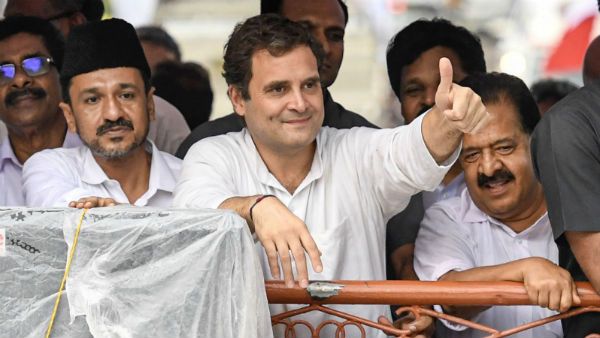 ನರೇಂದ್ರ ಮೋದಿ ದ್ವೇಷದ ವಿಷ ಬಿತ್ತುತ್ತಿದ್ದಾರೆ : ವಯನಾಡಿನಲ್ಲಿ ಸಿಟ್ಟು ಕಾರಿದ ರಾಹುಲ್ ಗಾಂಧಿ