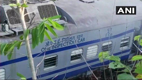 ಹೌರಾ- ಜಗದಾಳ್ ಪುರ್ ಸಮಲೇಶ್ವರಿ ಎಕ್ಸ್ ಪ್ರೆಸ್ ರೈಲು ಹಳಿ ತಪ್ಪಿ ಮೂವರು ಸಾವು