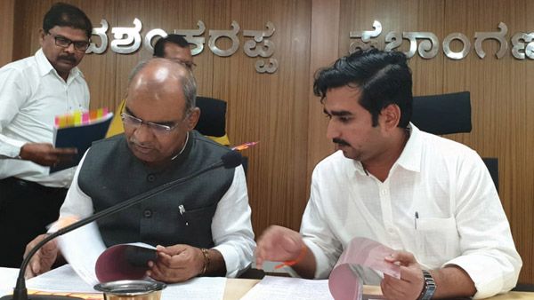 HRD ಸಚಿವರಿಗೆ ಕನ್ನಡಿಗರ ಪರವಾಗಿ ಸಿದ್ದರಾಮಯ್ಯರಿಂದ ಪತ್ರ