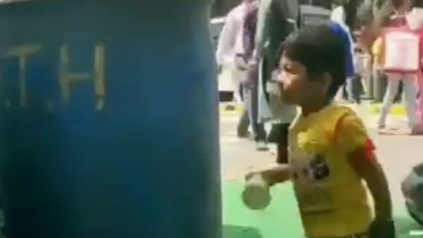 ಸ್ವಚ್ಛ ಭಾರತದ ರಾಯಭಾರಿ ಈ ಮಗು: ಮುದ್ದಾದ ವಿಡಿಯೋ ನೋಡಿದ್ದೀರಾ?