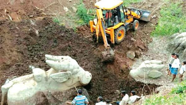 ಮೈಸೂರಿನ ಅರಸಿನಕೆರೆಯಲ್ಲಿ ಅಚ್ಚರಿ! ಮೊದಲು ಸಿಕ್ಕಿದ್ದರ ಎದುರು ಇನ್ನೊಂದು ನಂದಿ