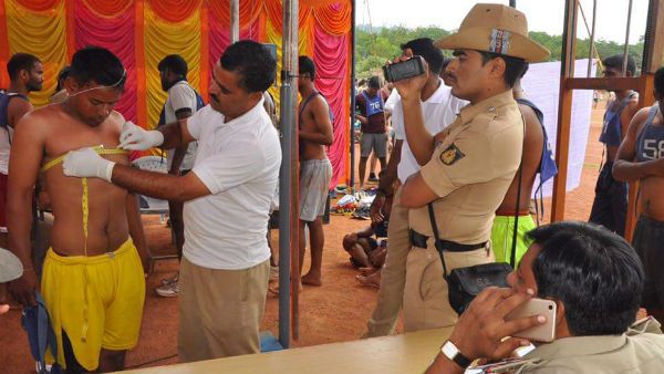 ಪೊಲೀಸ್ ಸಬ್ ಇನ್ಸ್‌ಪೆಕ್ಟರ್ ನೇಮಕಾತಿ : 203 ಹುದ್ದೆಗಳಿಗೆ ಅರ್ಜಿ ಹಾಕಿ 