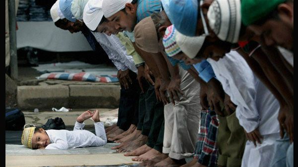 ಬಾಘ್ಪಟ್‌ನಲ್ಲಿ ಜೈ ಶ್ರೀರಾಮ್ ಪಠಿಸುವಂತೆ ಒತ್ತಾಯಿಸಿ ಮೌಲ್ವಿಗೆ ಥಳಿತ