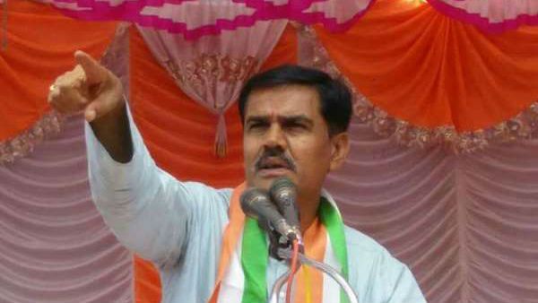 'ಸರ್ಕಾರ ಐಸಿಯುನಲ್ಲಿದೆ ಸ್ಪೀಕರ್ ವೆಂಟಿಲೇಟರ್ ತೆಗೆದರೆ ಸರ್ಕಾರ ಸಾಯುತ್ತೆ'