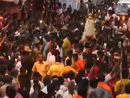 ಅದ್ಧೂರಿಯಾಗಿ ಸಮಾಪ್ತಿ ಆಯಿತು ರಾಮನಗರದ ಚಾಮುಂಡಿ ದೇವಿ ಕರಗ