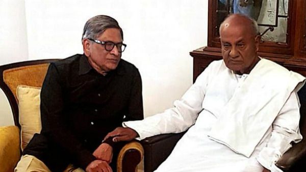 ಸಿದ್ಧಾರ್ಥ ನಾಪತ್ತೆ: ಕೃಷ್ಣರನ್ನು ಭೇಟಿ ಮಾಡಿ ಧೈರ್ಯ ಹೇಳಿದ ದೇವೇಗೌಡ್ರು