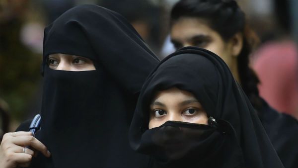 ಐತಿಹಾಸಿಕ ಕ್ಷಣ: ರಾಜ್ಯಸಭೆಯಲ್ಲೂ ತ್ರಿವಳಿ ತಲಾಖ್ ಪಾಸ್