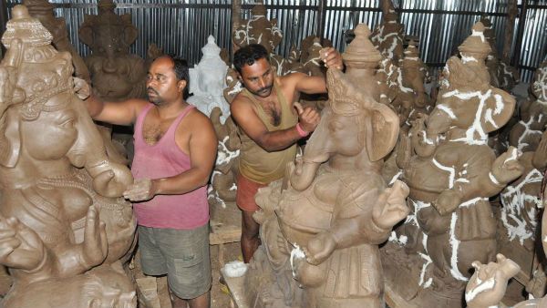 ವಿಘ್ನ ನಿವಾರಕ ಗಣಪನನ್ನು ಮನೆಗೆ ಕರೆತರುವ ಮುನ್ನ...