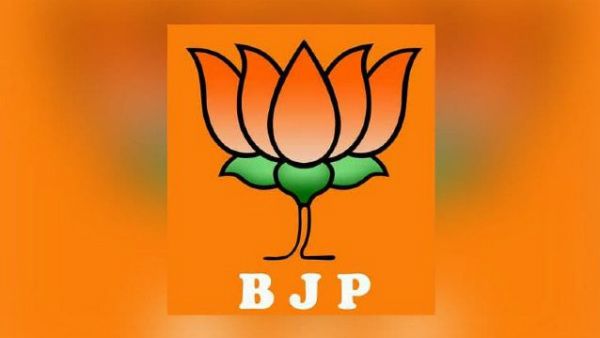 ಒಂದು ವರ್ಷದಲ್ಲಿ ತನ್ನ 7 'ಸ್ಟಾಲ್ ವಾರ್ಟ್' ಗಳನ್ನು ಕಳೆದುಕೊಂಡ ಬಿಜೆಪಿ