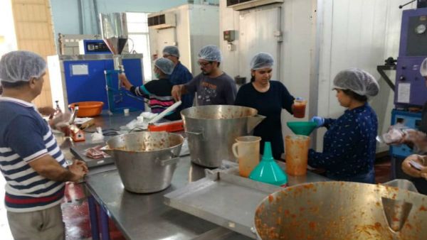 ನೆರೆ ಸಂತ್ರಸ್ತರಿಗಾಗಿ ಸಿ ಎಫ್ ಟಿ ಆರ್ ಐನಿಂದ ಆಹಾರ ಪೊಟ್ಟಣಗಳ ಪೂರೈಕೆ