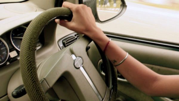 ಡ್ರೈವಿಂಗ್ ಲೈಸೆನ್ಸ್‌ಗೆ ವಿದ್ಯಾರ್ಹತೆ ಬೇಕಿಲ್ಲ: ಹೊಸ ನಿಯಮ