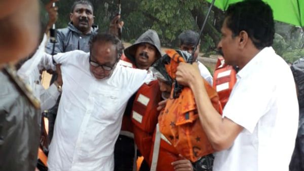 ನೆರೆ ಅಪಾಯದಲ್ಲಿದ್ದ ಜನಾರ್ಧನ ಪೂಜಾರಿ ರಕ್ಷಣೆ