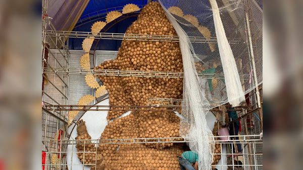 ಜೆಪಿ ನಗರದಲ್ಲಿ 30 ಅಡಿ ಪರಿಸರ ಸ್ನೇಹಿ ʼತೆಂಗಿನಕಾಯಿ ಗಣೇಶʼ ದರ್ಶನ