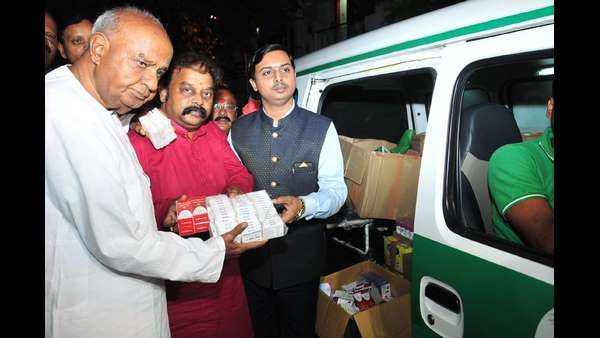 ಪ್ರವಾಹ ಪೀಡಿತರ ನೆರವಿಗೆ ಜೆಡಿಎಸ್‌ ನಿಂದ ಕುಮಾರ ರಕ್ಷಾ ಆಂಬ್ಯುಲೆನ್ಸ್