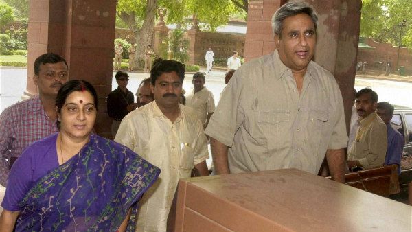 ಮತ್ತೆ ನೆನಪಾಗುತ್ತಿದೆ ಆದರ್ಶ ದಂಪತಿ ಸುಷ್ಮಾ-ಸ್ವರಾಜ್ ಪ್ರೇಮಕಥೆ