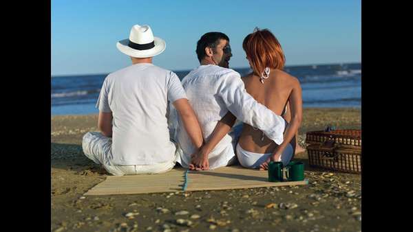 2ನೇ ಮದುವೆಯ ನಂತರವೂ ಅನೈತಿಕ ಸಂಬಂಧಕ್ಕೆ ತಂದೆಯಿಂದ ಅಡ್ಡಿ: ಮಗಳು ಏನ್ಮಾಡಿದ್ಳು ಗೊತ್ತಾ?