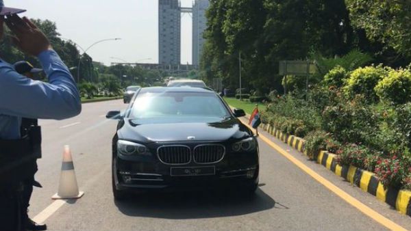 ಭಾರತದ ಡೆಪ್ಯೂಟಿ ಹೈ ಕಮಿಷನರ್ ರಿಂದ ಕುಲಭೂಷಣ್ ಜಾಧವ್ ಭೇಟಿ