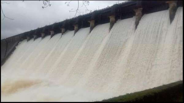 ಲಿಂಗನಮಕ್ಕಿ ತುಂಬಲು ಬರೀ ಅರ್ಧ ಅಡಿ ಬಾಕಿ; ಹನ್ನೊಂದು ಗೇಟ್ ಗಳಿಂದಲೂ ನೀರು, ನೋಡಿ ಜೋಗದ ವೈಭವ