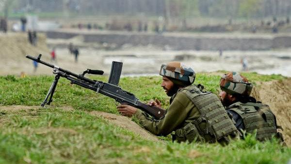 LoC ಬಳಿ 2000 ಸೇನಾ ಸಿಬ್ಬಂದಿಯನ್ನು ನಿಯೋಜಿಸಿದ ಪಾಕಿಸ್ತಾನ