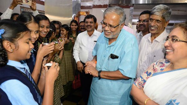 ಪೌಷ್ಟಿಕಾಂಶಯುಕ್ತ ಹಾಲು ವಿತರಣೆ ರಾಜ್ಯದೆಲ್ಲೆಡೆ ವಿಸ್ತರಣೆ: ಸುರೇಶ್ ಕುಮಾರ್