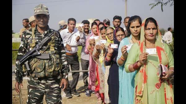 ಜಮ್ಮು ಮತ್ತು ಕಾಶ್ಮೀರದಲ್ಲಿ ಮೊದಲ ಚುನಾವಣೆ: 81 ಕ್ಷೇತ್ರಗಳಲ್ಲಿ ಬಿಜೆಪಿ ಗೆಲುವು