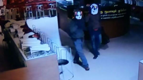 ಲಲಿತಾ ಜ್ಯುವೆಲ್ಲರಿ 30 ಕೇಜಿ ಚಿನ್ನ ಕಳುವು; ಮುಖ್ಯ ಆರೋಪಿ ಶರಣಾಗತಿ