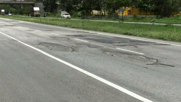 ಅಶೋಕ್ ಖೇಣಿಗೆ ರಸ್ತೆ 'ನೈಸ್' ಮಾಡಲು ವಾರದ ಗಡುವು ನೀಡಿದ ಸರಕಾರ