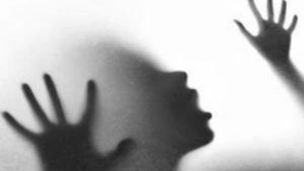 ಪಾರ್ಟಿಗೆಂದು ಮನೆಗೆ ಬಂದವರು, ಅತ್ಯಾಚಾರ, ಕೊಲೆ ಮಾಡಿದ್ರು