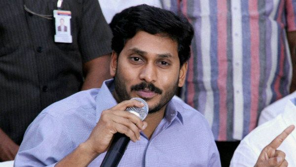 ಪ್ರಶಸ್ತಿಗೆ ಕಲಾಂ ಬದಲು ಅಪ್ಪನ ಹೆಸರು, ಆಕ್ರೋಶಕ್ಕೆ ಹೆದರಿ ಒಲ್ಲೆ ಎಂದ ಜಗನ್