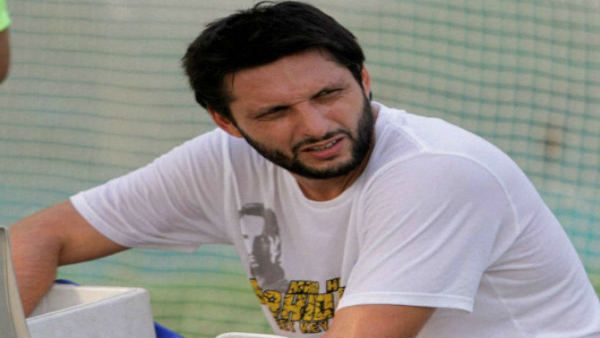 ಮಗಳು ಆರತಿ ಎತ್ತಿದ್ದಕ್ಕೆ ಟಿವಿ ಒಡೆದು ಹಾಕಿದ ಪಾಕ್ ಕ್ರಿಕೆಟಿಗ