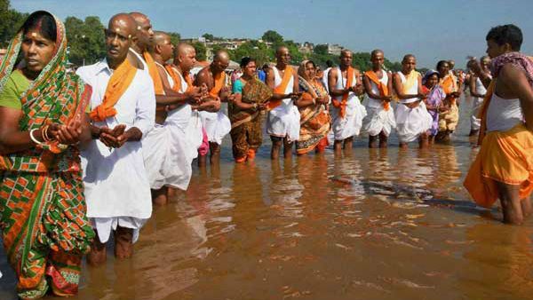 ಋಣಬಾಧೆ ಅಥವಾ ಪಿತೃ ದೋಷ ಪರಿಹಾರಕ್ಕೆ ಹೀಗೆ ಮಾಡಿ