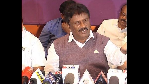 ಎಸ್‌ಎಂ ಕೃಷ್ಣ ವಿರುದ್ಧ ಅವಾಚ್ಯ ಪದ ಬಳಕೆ: ಆಂಜಿನಪ್ಪ ಮೇಲೆ ಎಫ್‌ಐಆರ್