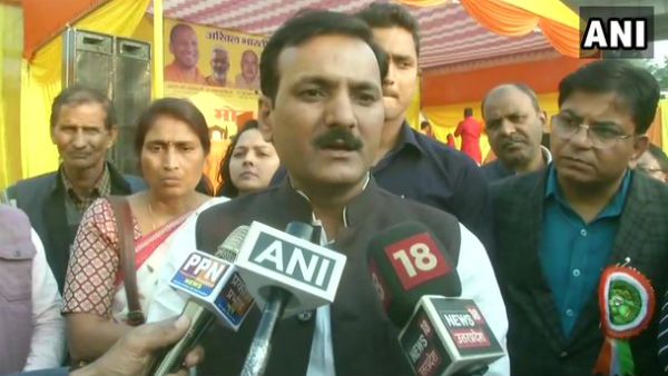 ಈ ಸರ್ಕಾರಿ ಶಾಲೆಯಲ್ಲಿ ಮಕ್ಕಳಿಗೆ ಇಲಿ ಸತ್ತು ಬಿದ್ದ ಊಟ!