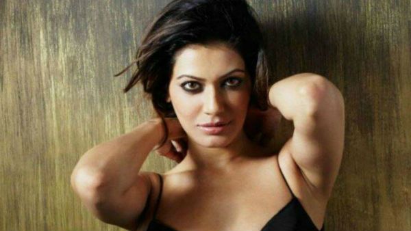 ನೆಹರು-ಗಾಂಧಿ ಕುಟುಂಬ ಆಕ್ಷೇಪಾರ್ಹ ಪೋಸ್ಟ್‌: ನಟಿ ಜೈಲು ಪಾಲು