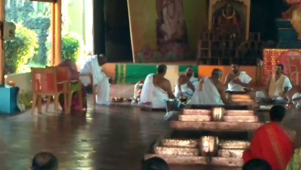 ಶೃಂಗೇರಿಯಲ್ಲಿ ದೇವೇಗೌಡರಿಂದ ಸಹಸ್ರ ಚಂಡಿಕಾ ಯಾಗ: ಪಕ್ಷದ ಬಲವರ್ಧನೆಗೆ ಮುಂದಾದರಾ ಎಚ್ ಡಿಡಿ